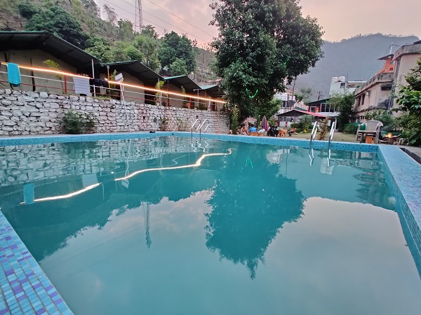 rishikesh-camps-with-swimming-pool