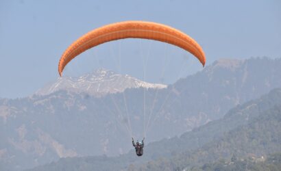 Paragliding in Bir Billing